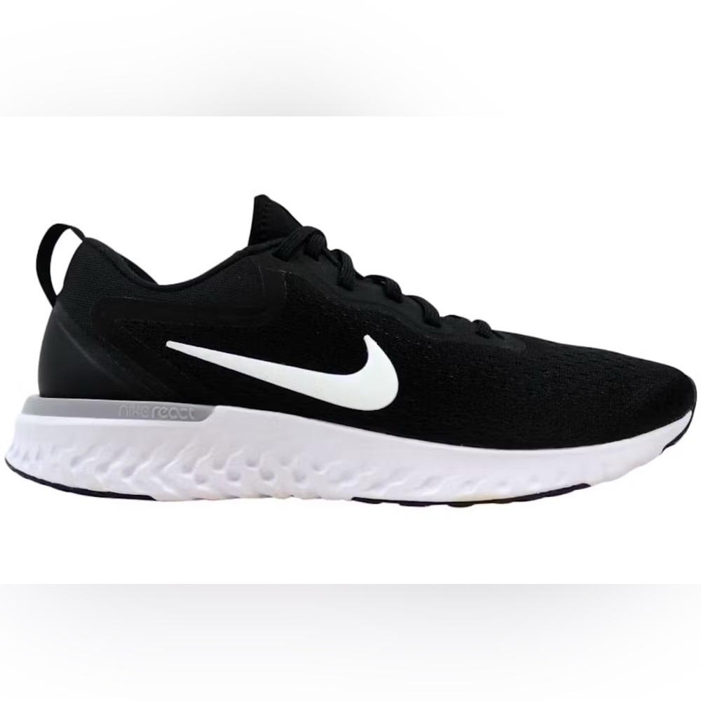 Nike Womens Odyssey React 2 Black Running Shoes Sneakers Sz 8